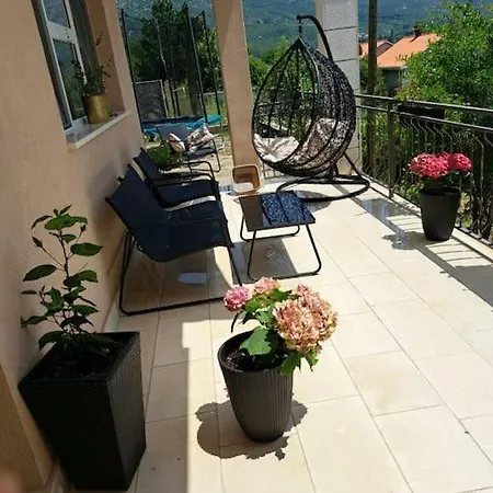 Olive Tree House 2 Ferienhaus